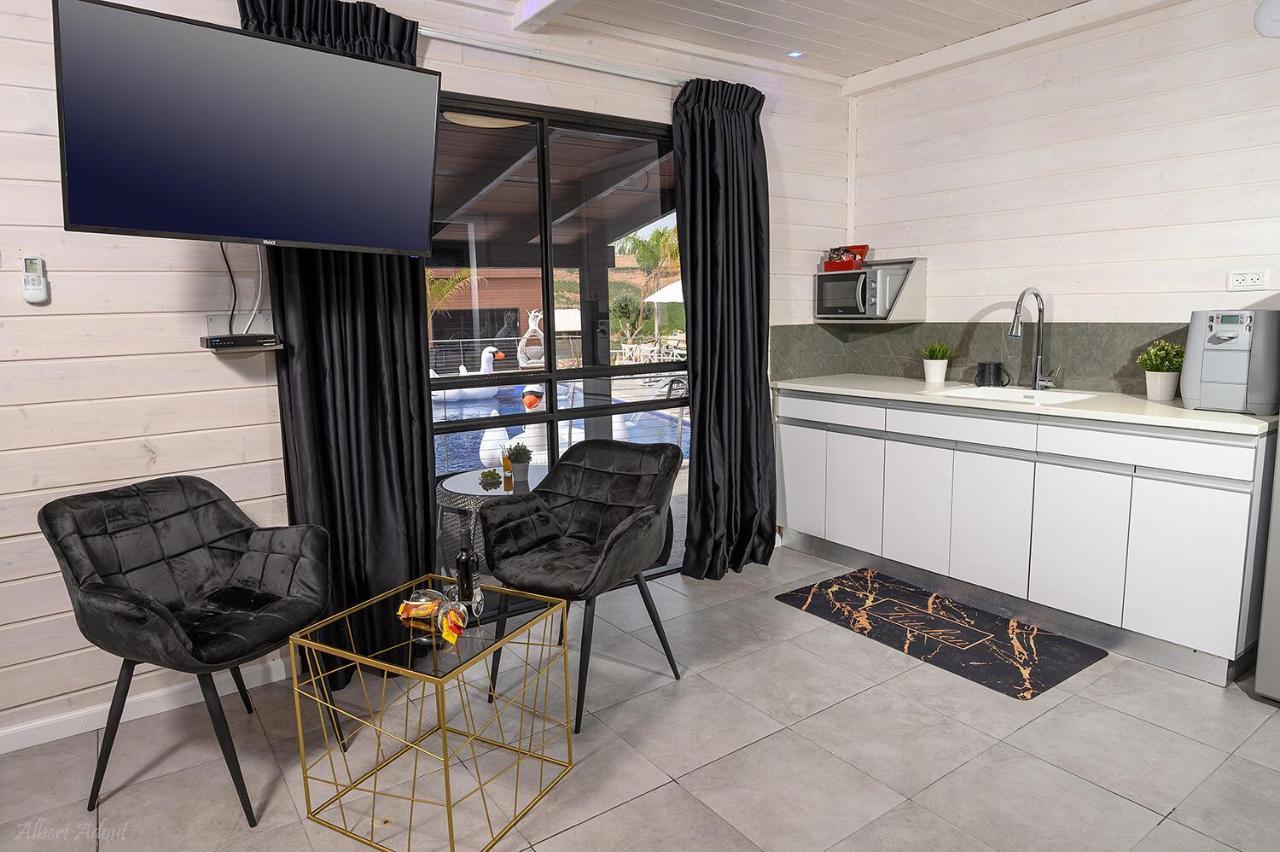 אוטופיה בצפון - מתחם אירוח מפואר Hotel Shahar Cameră foto